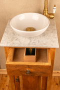Lave-main ancien ou meuble vasque