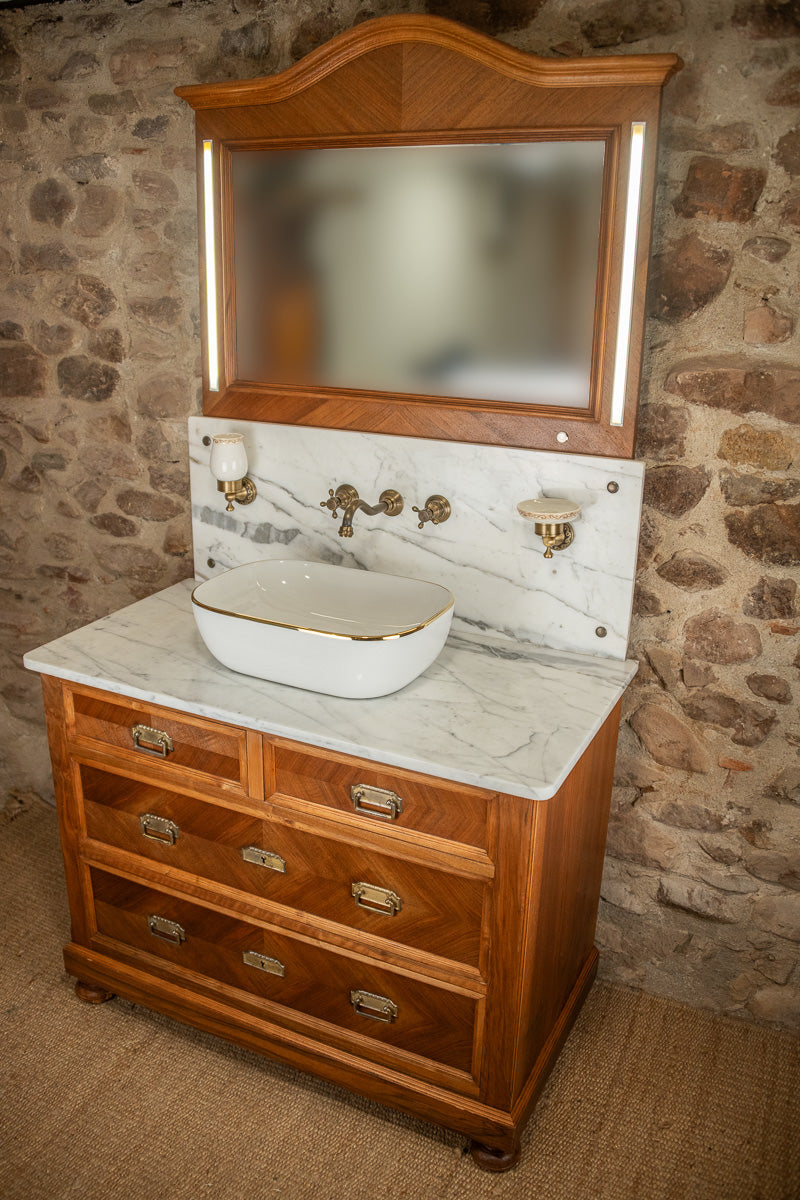 Meuble sous vasque ancien de 1928 en bois et marbre avec miroir éclairant