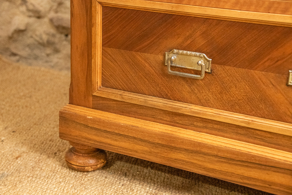 Meuble sous vasque ancien de 1928 en bois et marbre avec miroir éclairant