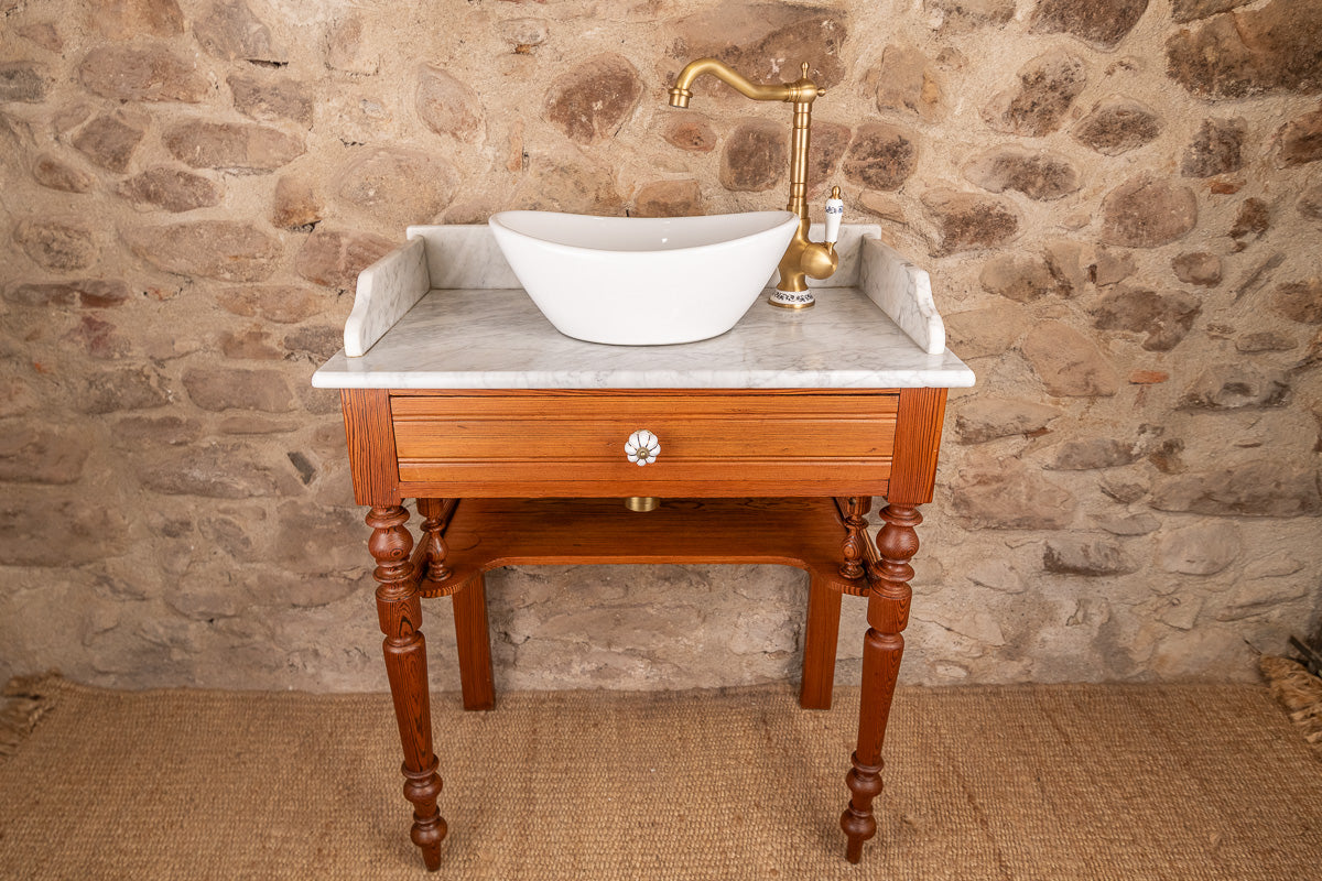Meuble vasque ancien en pitchpin massif & plateau en marbre blanc