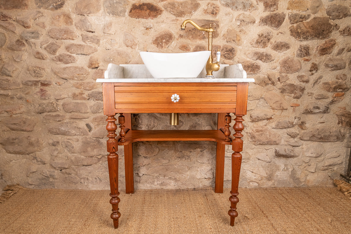 Meuble vasque ancien en pitchpin massif & plateau en marbre blanc